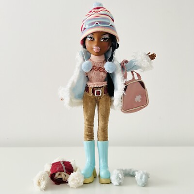 Bratz Wintertime Wonderland Sasha Puppe mit Kleidung, Schuhen & Zubehör. WAVE 2