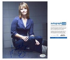 Kathryn Erbe "Law & Order: Criminal Intent" AUTOGRAPH Signed 8x10 Photo ACOA