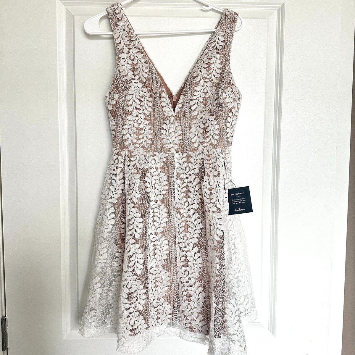 chinese dress ladies White Lace Taffeta Maxi Dress  self-portrait-US