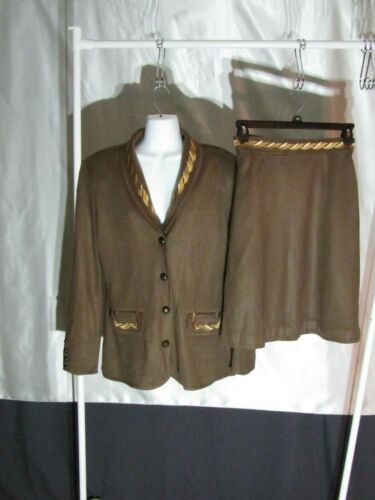 Traje de suéter marrón acrílico para mujer con aplique talla mediana - Imagen 1 de 2