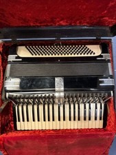Vintage Catena Piano Accordion