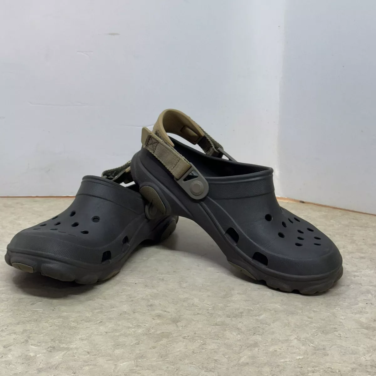 Crocs m8 hotsell