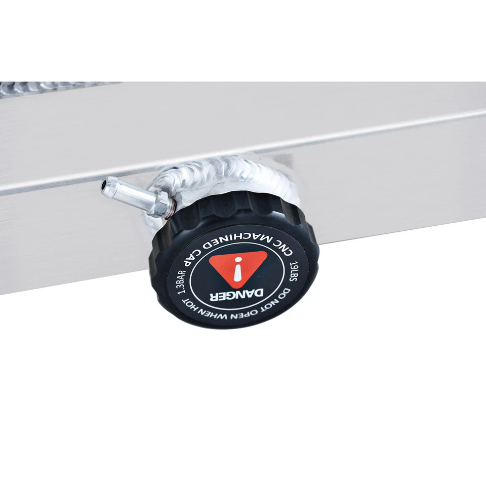 3 ROW RADIATOR FOR 1972-1986 JEEP CJ CJ5/CJ6/CJ7 2.5L 3.8L 4.2L 5.0L L4 L6 CC583 - Image 3 of 4