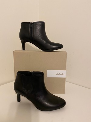 clarks dancer sky boots
