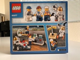 LEGO City &ldquo;Space Starter Set&rdquo; 60077