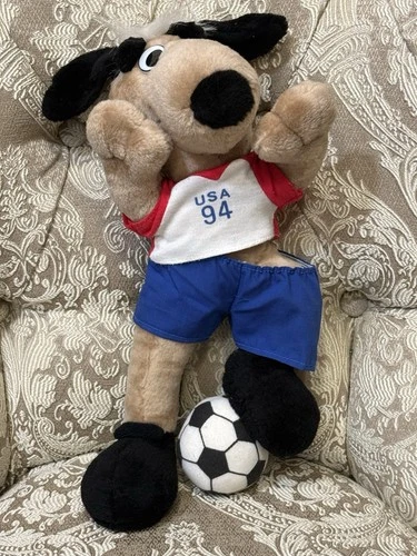 Vintage 1994 FIFA World Cup "Striker" Soccer Mascot Dog Plush – USA 94 Official