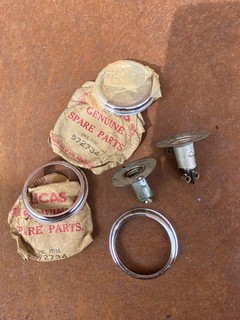 Fanale laterale Land Rover serie 1 Lucas raccordi e anelli di bloccaggio
