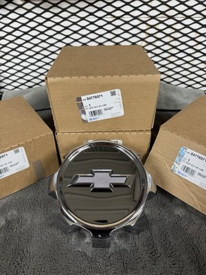 7'' Chevrolet Silverado 2500, 3500 SRW Chrome OEM Center Cap #84776571 set
