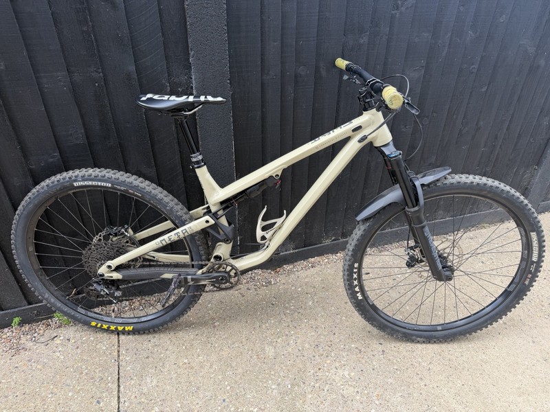 2021 Commencal Meta TR 29 Ride Full Suspension Mountain Bike