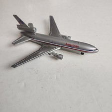 Ertl American Airlines Diecast Jet Airplane Metal Model DC-10 Vintage DC10