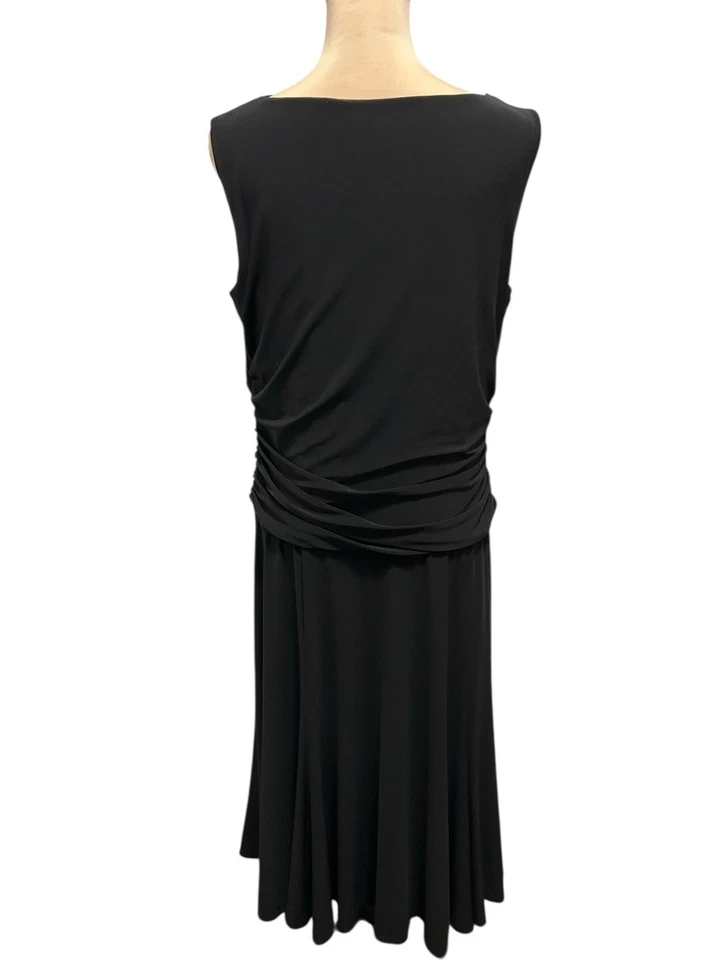 Vestido Chaps Mujer Talla XL Drapeado Negro Cuello en V Sin Mangas Clásico Elegante Usado en Excelente Condición Foto 4 de 4