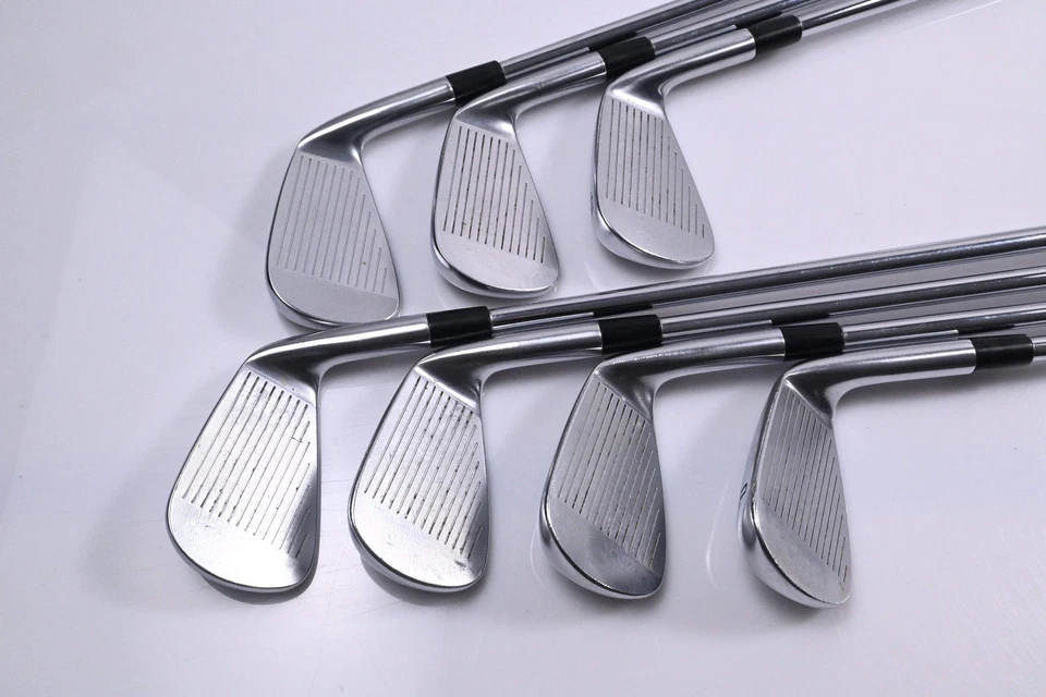 Left Hand Taylormade P7MC 2020 Irons / 4-PW / Stiff Flex Project X LZ 120 Shafts - Image 3 of 4