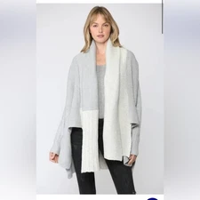 Fate Please Yourself Gray and Cream Open Shawl Chunky Cardigan, EUC, Small