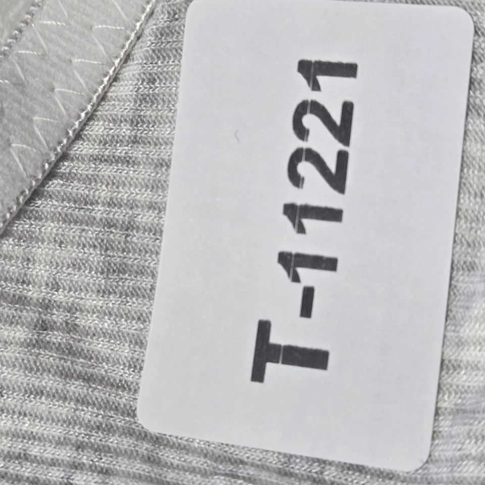 Sutiã feminino Danskin 38C cinza claro urze D9959 camiseta com fio novo com etiquetas - Imagem 2 de 4