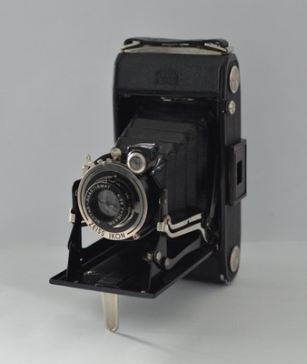 Zeiss Ikon Nettar Anastigmat 1:7,7 f=10,5 Vintage Kamera mit Leder Tasche CS. 3