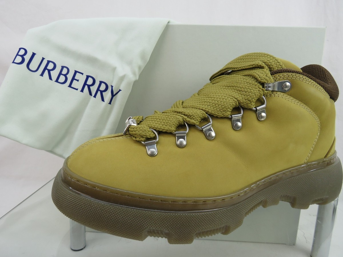 NIB BURBERRY TREK BEIGE NUBUCK LEATHER LACE HIKING BOOTS