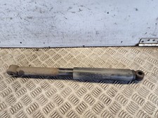 NISSAN NAVARA REAR SHOCK ABSORBER 2.5L DIESEL AUTO 2010