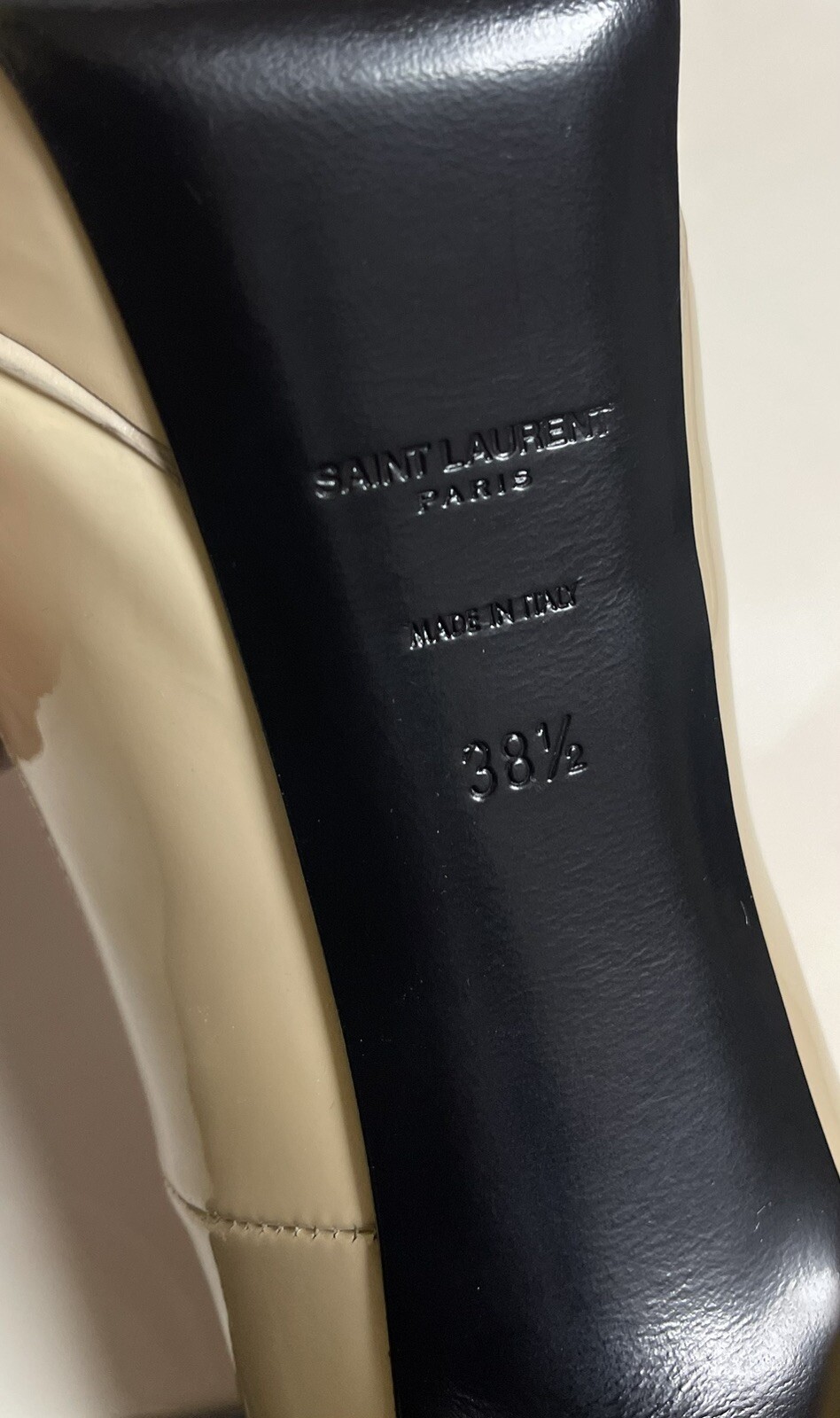 Pompa Saint Laurent Janis Nude Patent Platform taglia UK 5 5 EU 38 5 indossata due volte