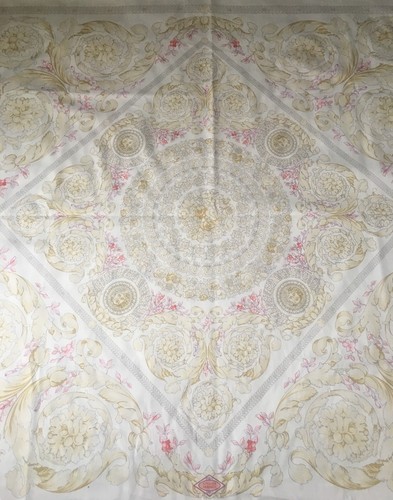 NEW Authentic VERSACE MEDUSA WHITE PINK COTTON FABRIC PANEL 54"x54" ** Loook AG - Picture 3 of 4