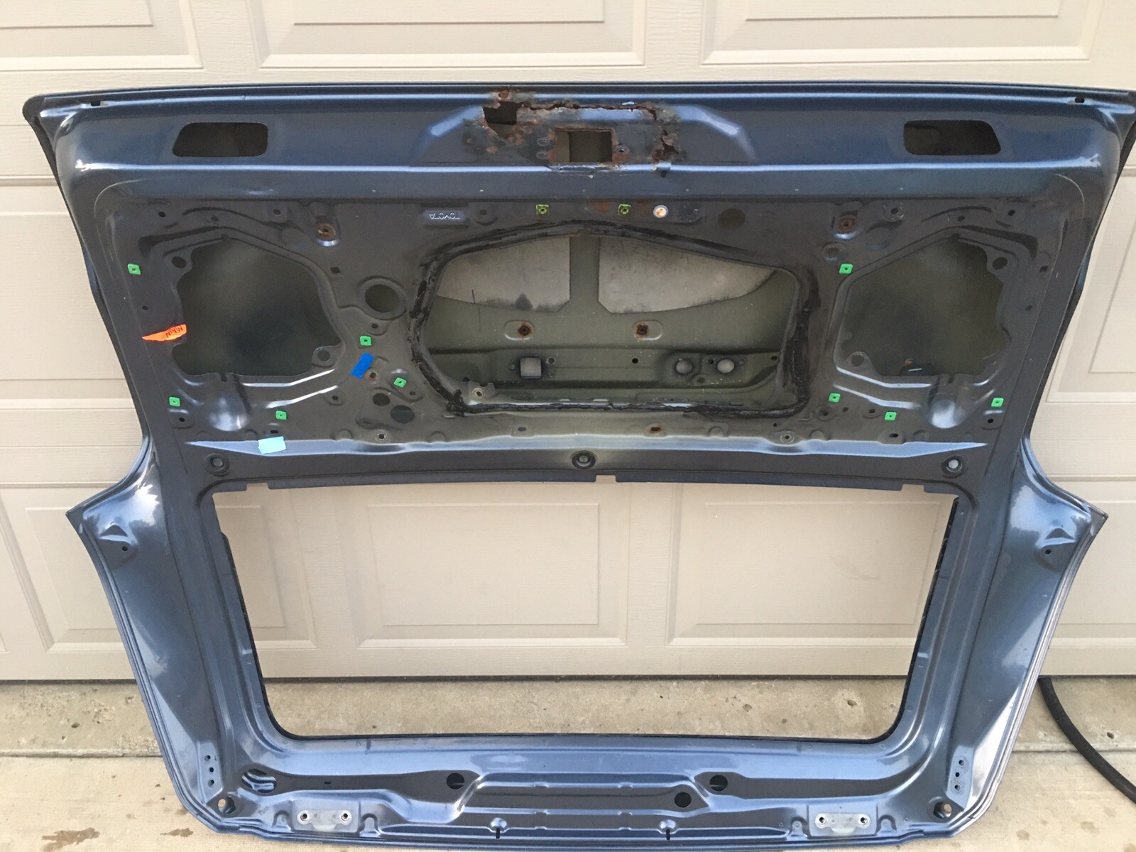 2010-20 Toyota 4Runner Complete Liftgate Tailgate Lift Gate (Needs ...