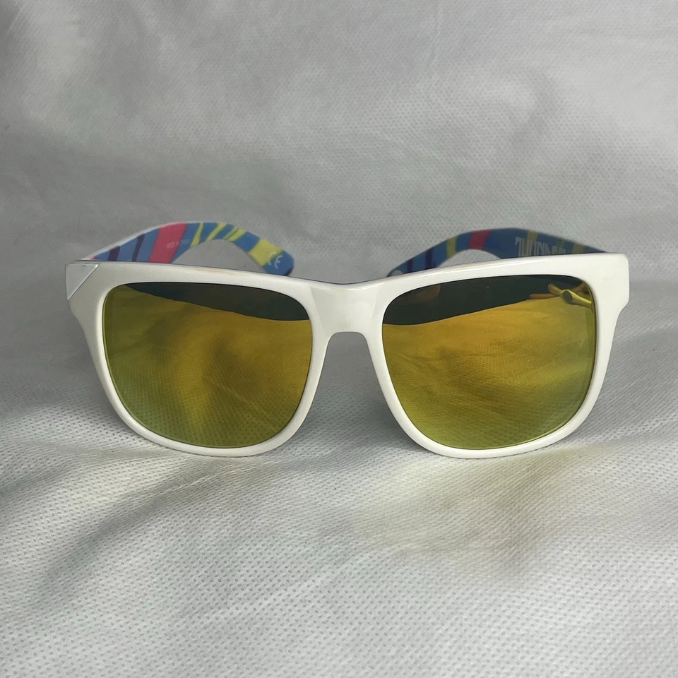 Gafas de sol Neff Thunder marco retro blanco azul fiesta arco iris lente espejo 51096 Foto 3 de 4