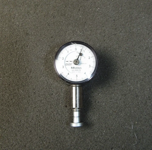 Mitutoyo 1925-10 Dial Indicator .0001" per rev, 0-5-0 Dial-Lug Back