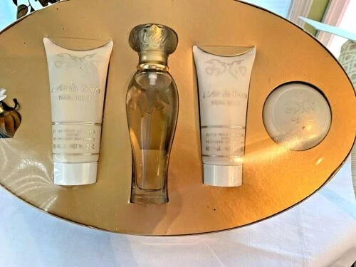 Fragrâncias femininas Nina Ricci adorável