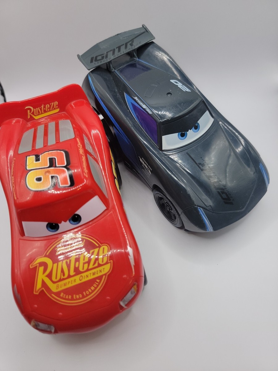 Disney PIXAR CARS カーズ ナイロンジャケット Disney Pixar Cars Lightning McQueen Racing Jacket - BoxLunch
