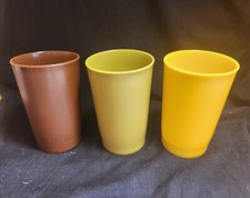 Vintage Tupperware Harvest Colors Set of 3 1320 8oz Cups Tumblers