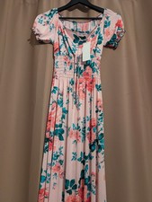 Womens Stunning Floral Summer Dress - One Size - BNWT