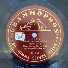 Blasorchester HERMS NIEL/ Heyn Quartett "Erika (Auf der Heide ...)" SOLDATENLIED