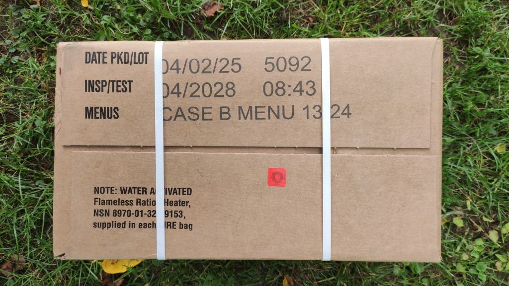 US MRE Karton B, Insp. Date 04/2028, Einmannpackung, Notverpflegung