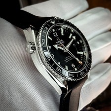 OMEGA Seamaster Planet Ocean GMT 600M Black Dial Co-Axial 232.32.44.22.01.001 6
