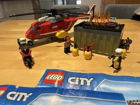 LEGO CITY: Fire Response Unit (60108)