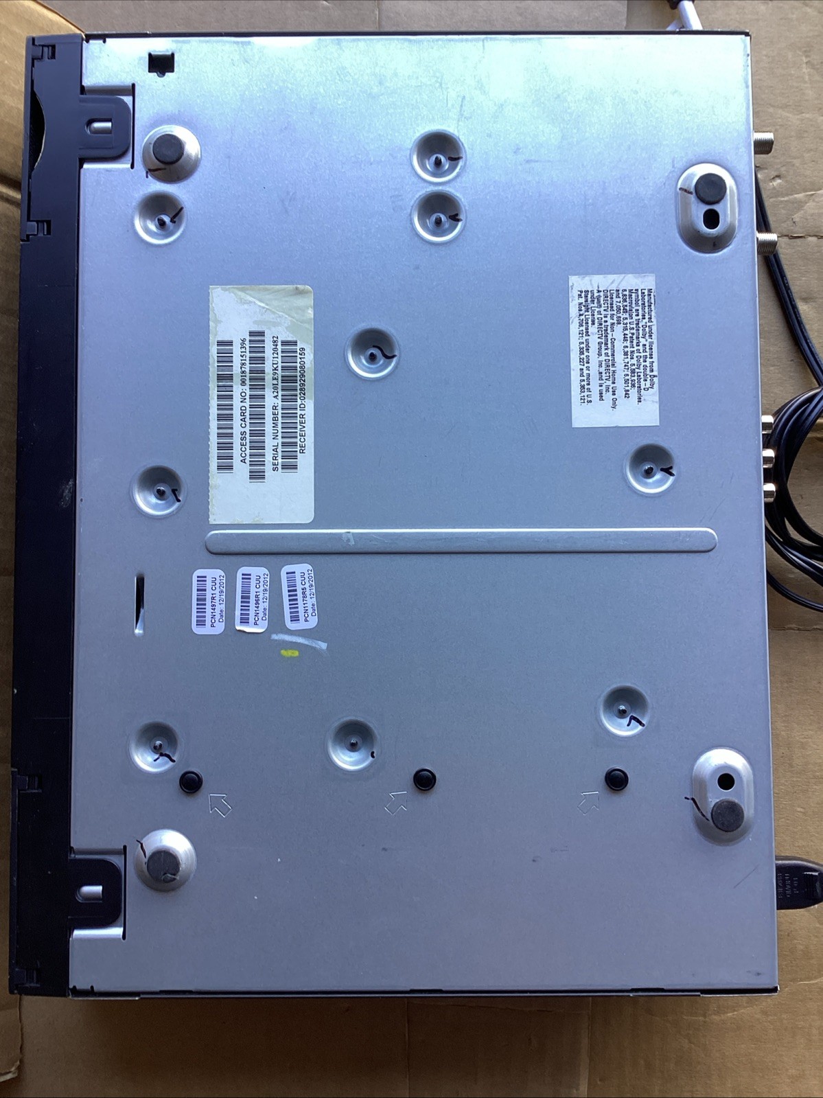 DirecTV HR22-100 Satellite TV DVR Receiver w/ Remote, Power Cable *No Card*