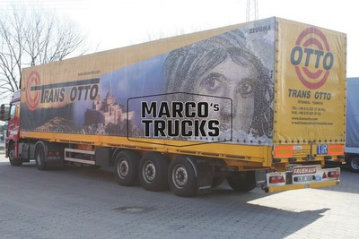 LKW Foto Mercedes-Benz Planensattelzug Türkei rot OTTO, TRANS OTTO, ISTA #d9pg