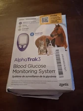 AlphaTRAK 3 Pet Blood Glucose Monitoring System Starter Kit Exp 11/2026