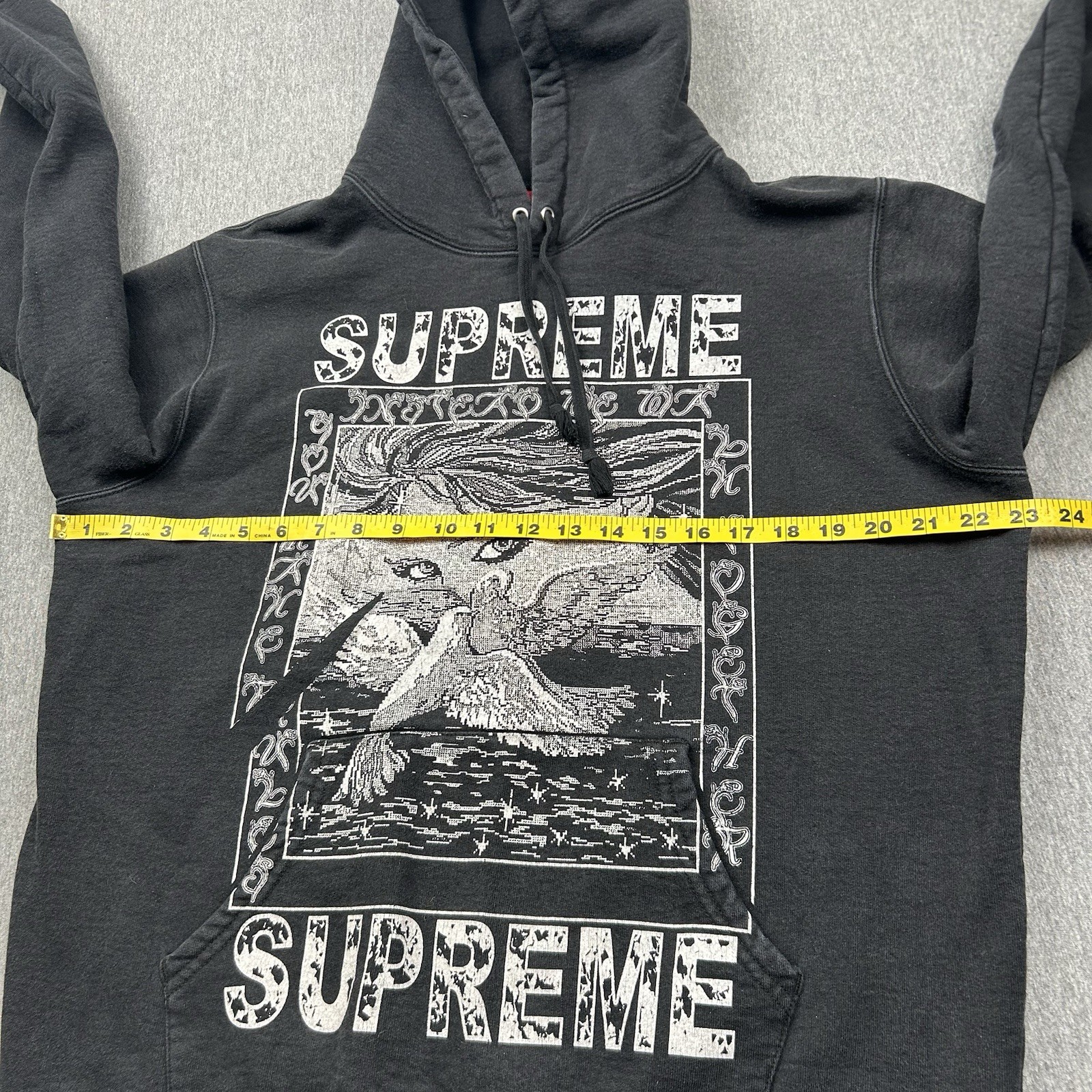 Supreme Lady Doves Hoodie Sweatshirt Medium Black Streetwear Graphic Print thumbnail 7