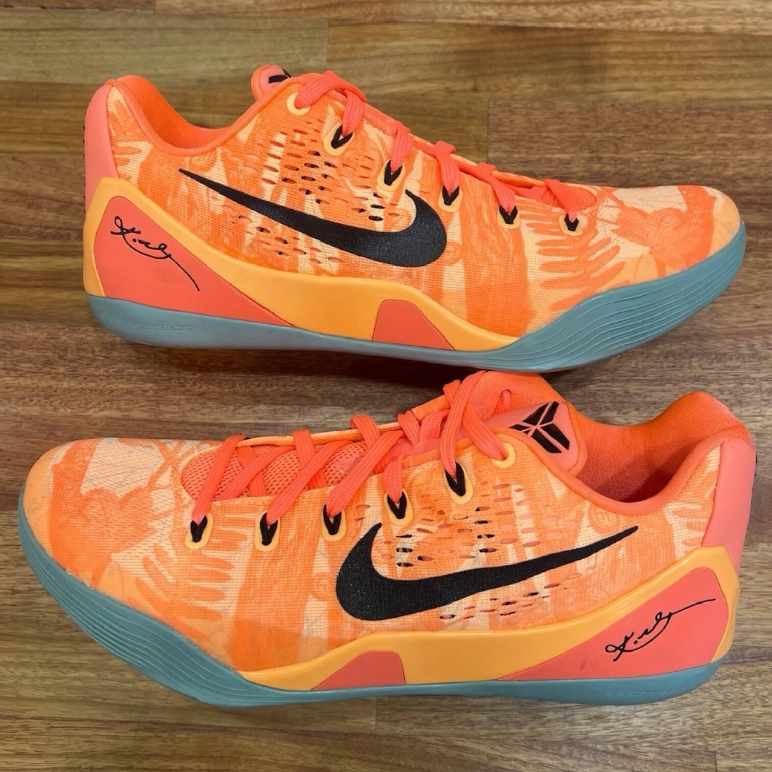 Nike Kobe EM Bright Mango Size 10 646701 880