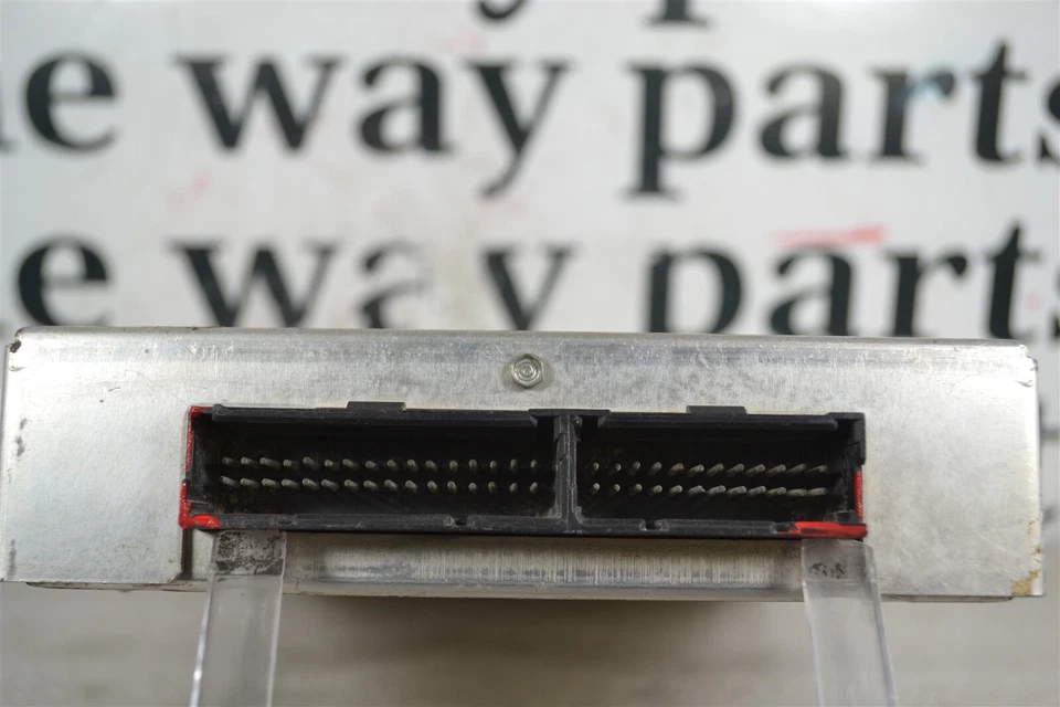 Unidad de control del motor 1226460 Buick Skyhawk 1984-1985 1,8 L módulo ECU 1A3 581 B6 Foto 4 de 4