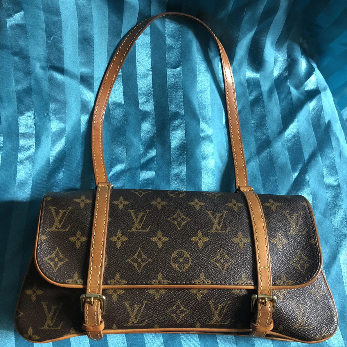 Louis Vuitton, Bags, Authentic Louis Vuitton Purse Rare Vintage