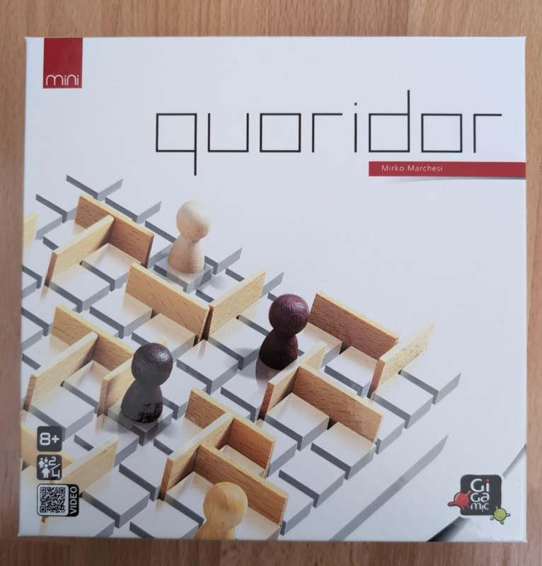 Quoridor Mini Board Game - Boxed Complete - Different Meeples See Desc