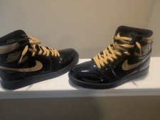 Nike Air Jordan 1 Retro High OG Black Metallic Gold 2020 Sneakers 555088-032