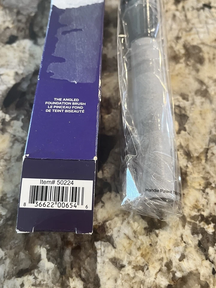 Kevyn Aucoin the Angled Foundation Brush Ultra Soft $68 Rare Beauty - Image 4 of 4