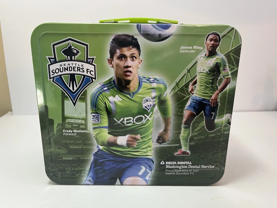 Signed , Kasey Keller, Sounders FC MLS Collectible Metal Lunchbox. Rare - Image 2 of 4