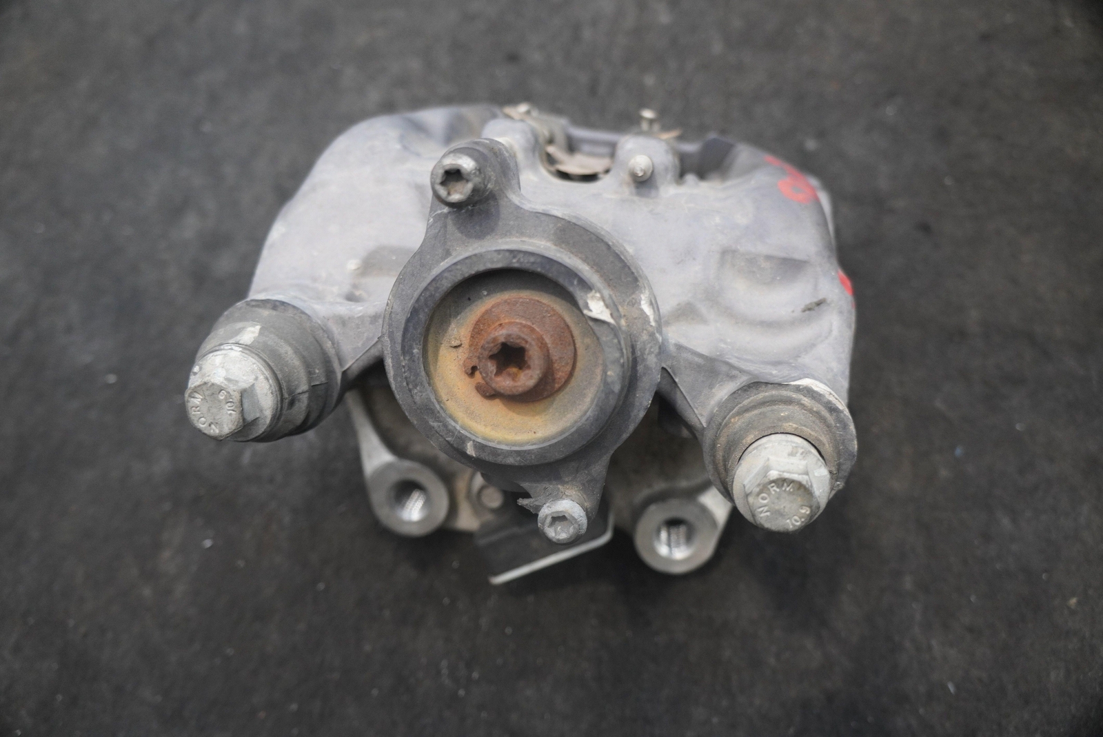 Rear Left Driver Side Emergency Parking E Brake Caliper McLaren 720S 2018 *Note*