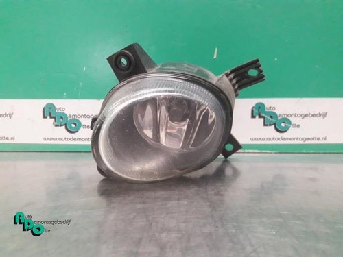 Nebelscheinwerfer links vorne Audi A4 Avant 8E, B7 8E0941699C P15435522