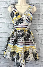 H&M Skater Dress Summer Party Floral Size 8 Yellow Blue Metallic Thread Summer