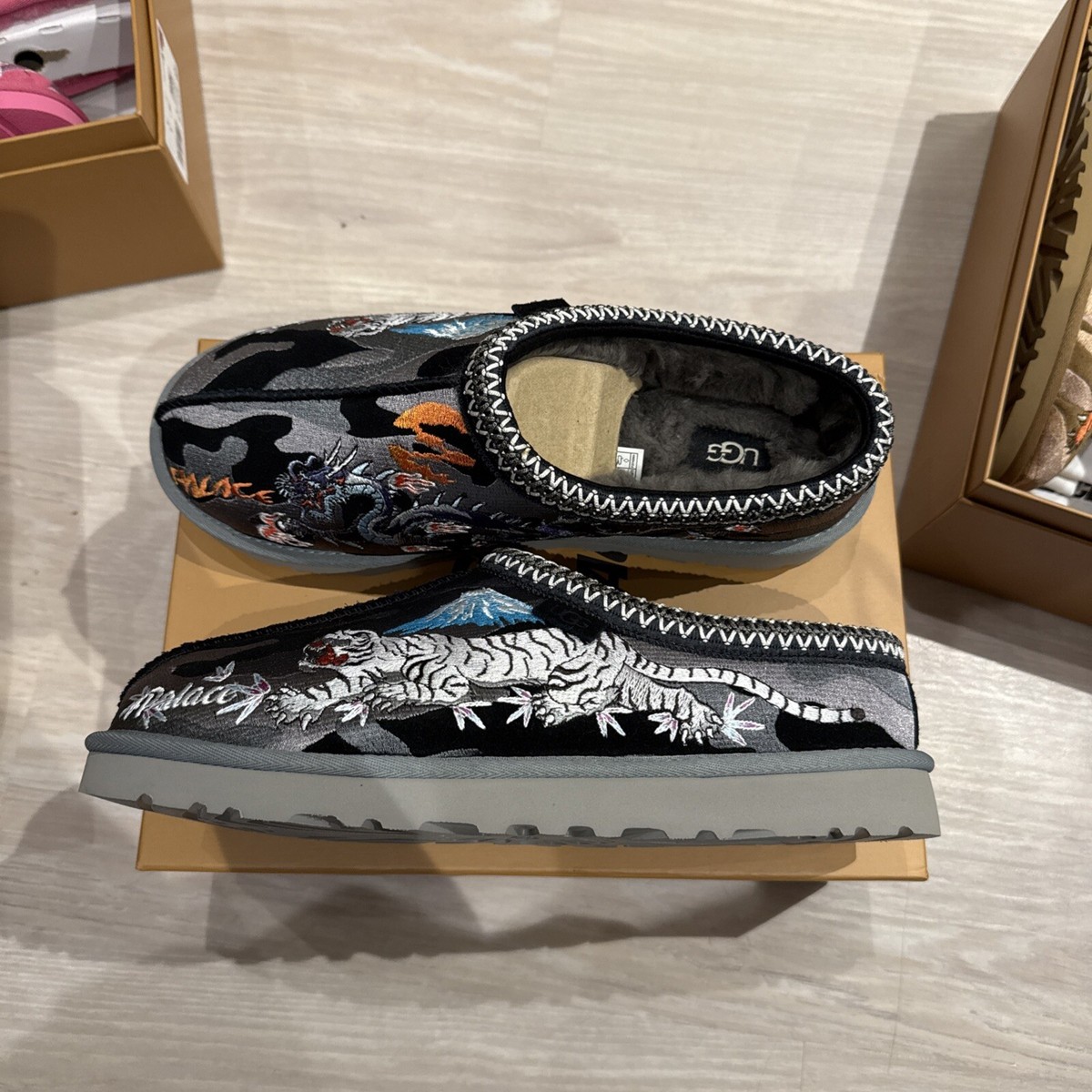 Palace Skateboards x UGG Tasman Slipper BLACK Camo UK 9 US 10 