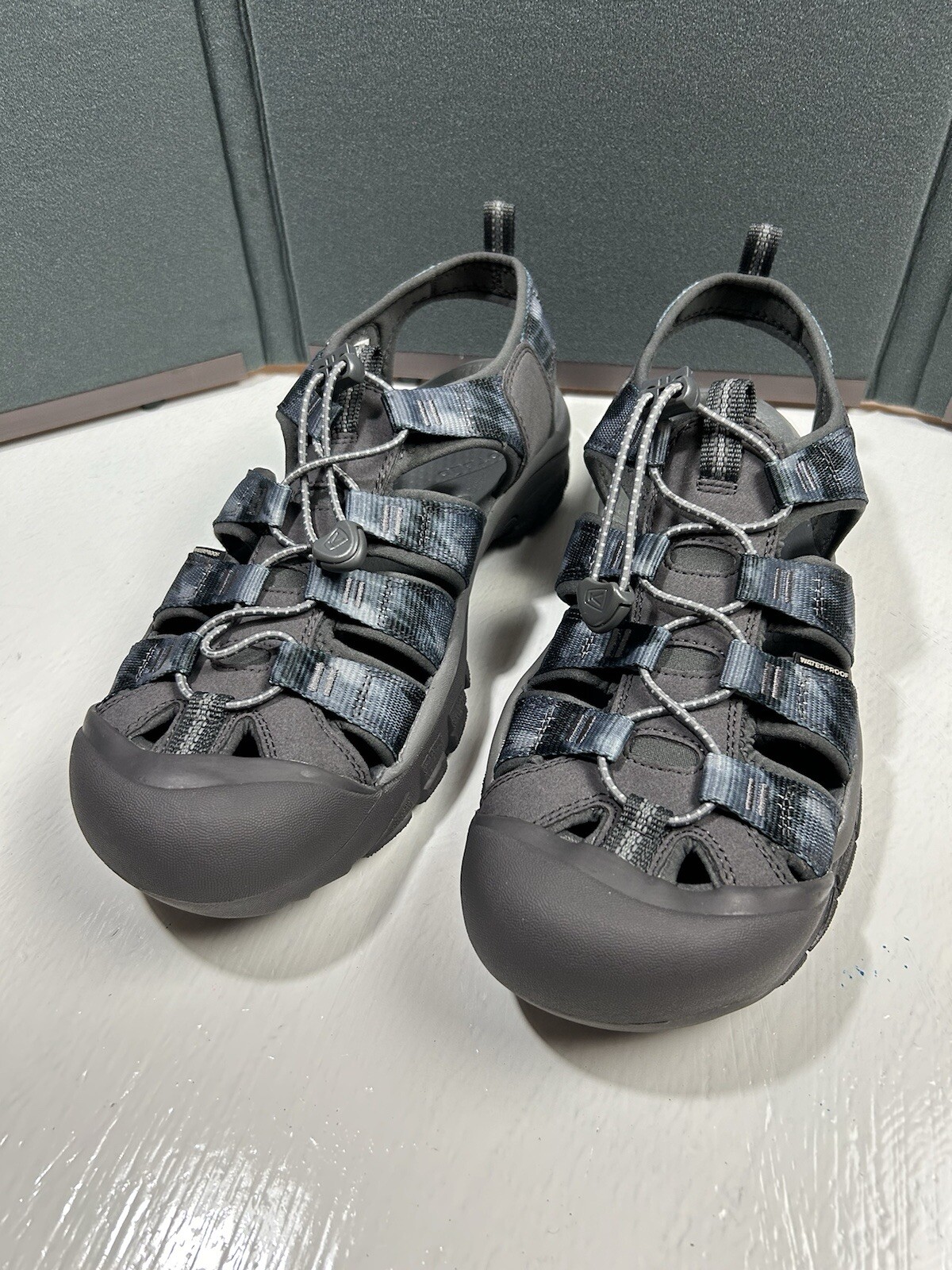 Sandalo ibrido KEEN Newport H2 uomo taglia 14 punta chiusa parte escursionista acqua originale